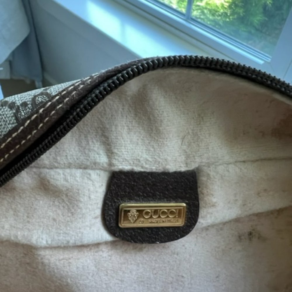 Gucci duffle bag + shaving kit - Picture 7 of 12